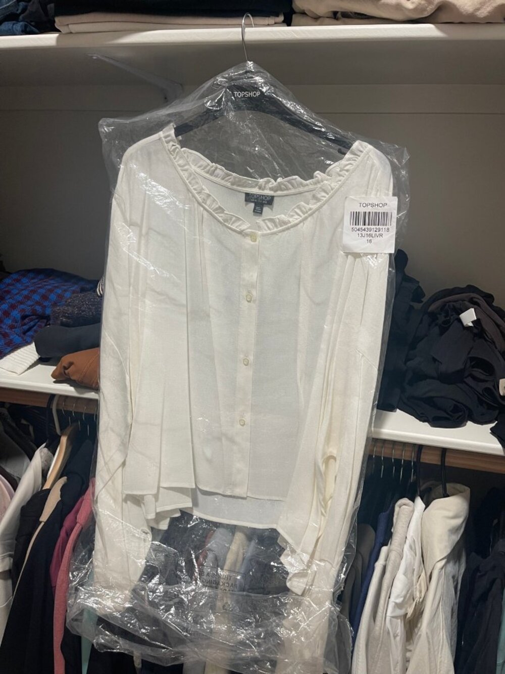 Topshop White Ruffle Neck Button Front Blouse US 12 NWT